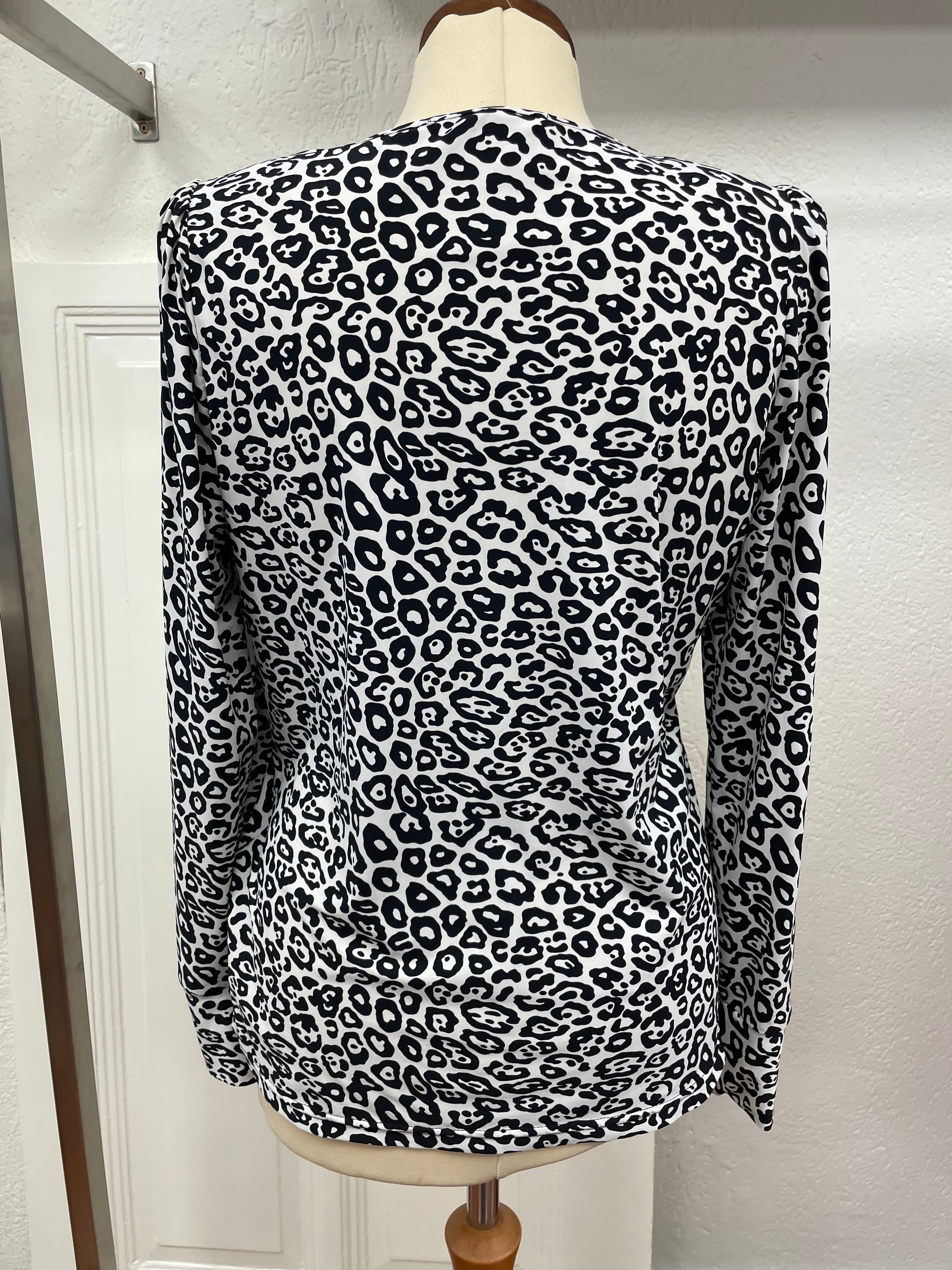 Studio Anneloes shirt maat L 40 zwart wit animal travelstof
