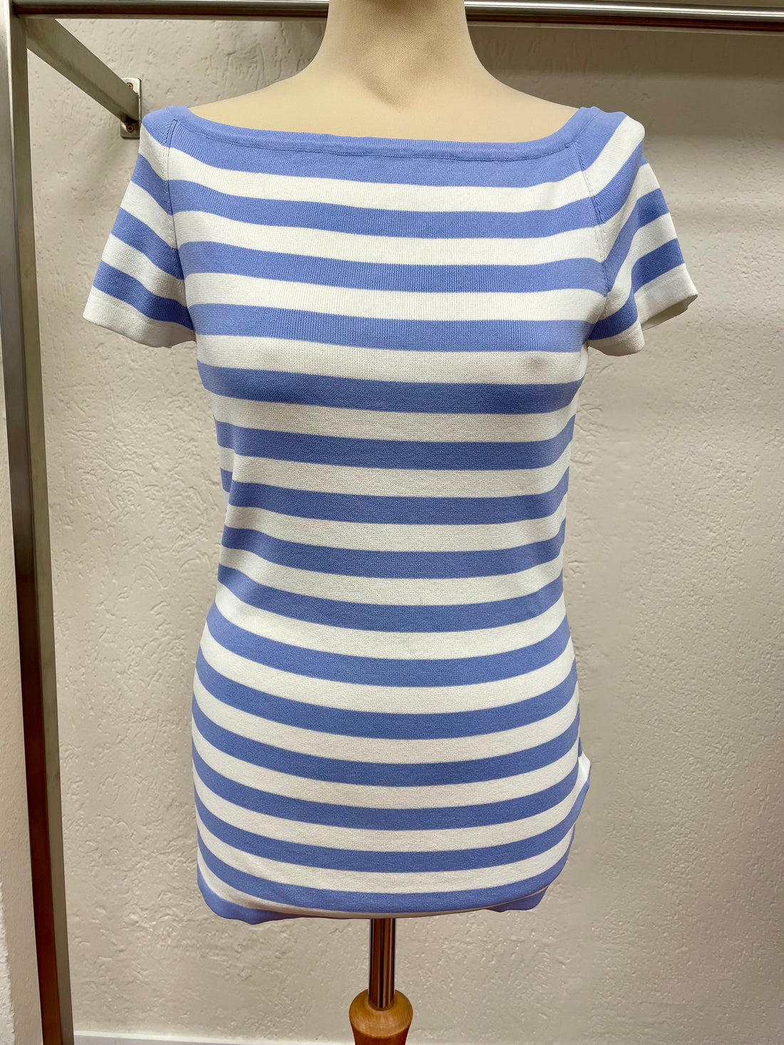 Nikkie trui top maat XL / L (40/42) blauw wit strepen