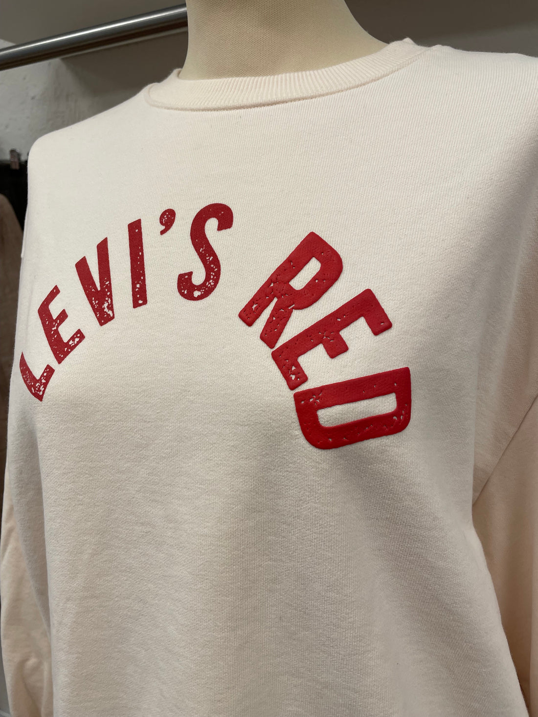 Levi’s Red sweater trui maat M oversized ecru rood