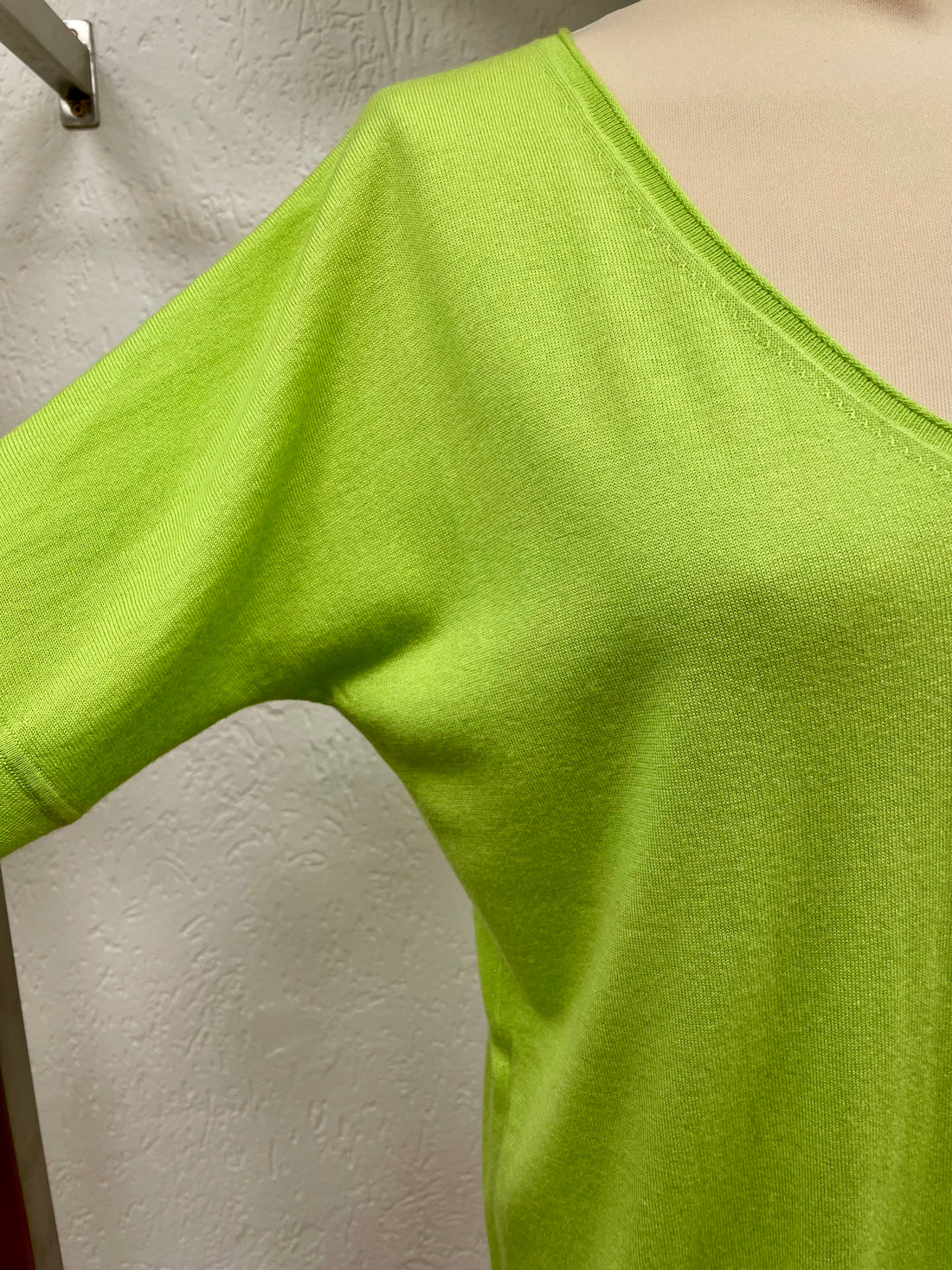Marc Cain trui maat 5 42 XL groen kasjmier zijde