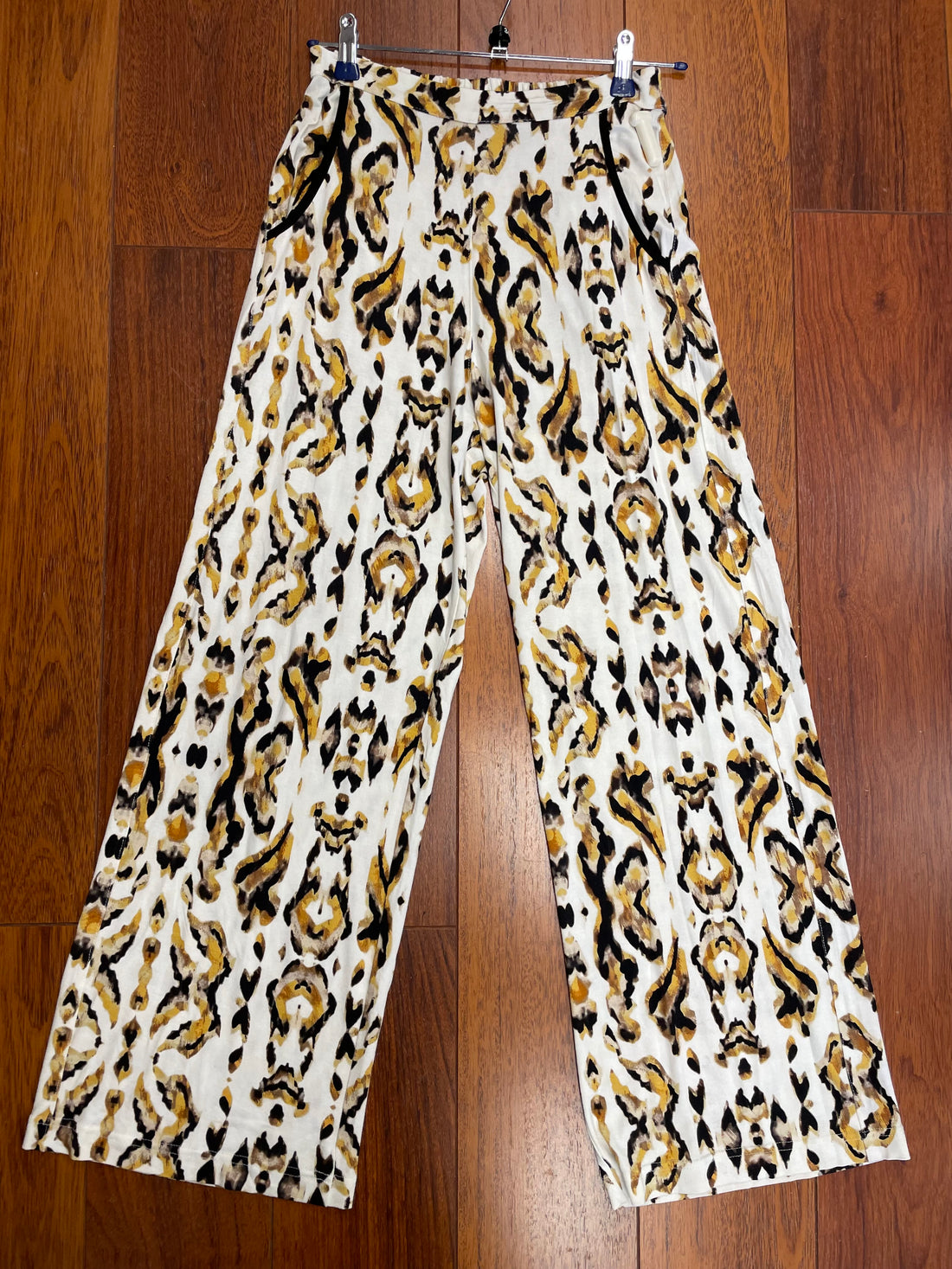 Maicazz broek maat XS 34 ecru bruin zwart animal