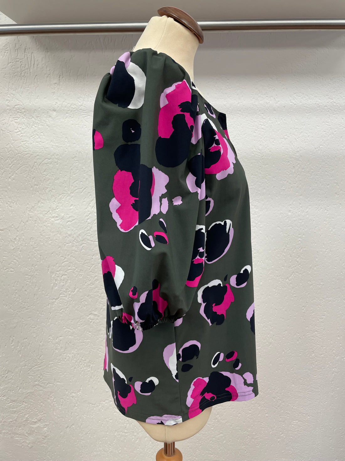 Studio Anneloes top blouson shirt maat L 40 donkergroen roze travelstof